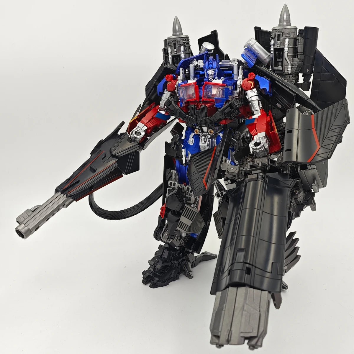 Magnus KO Transformation Robot – TW1022 EX Deformation Car Toy - Realgroupuae